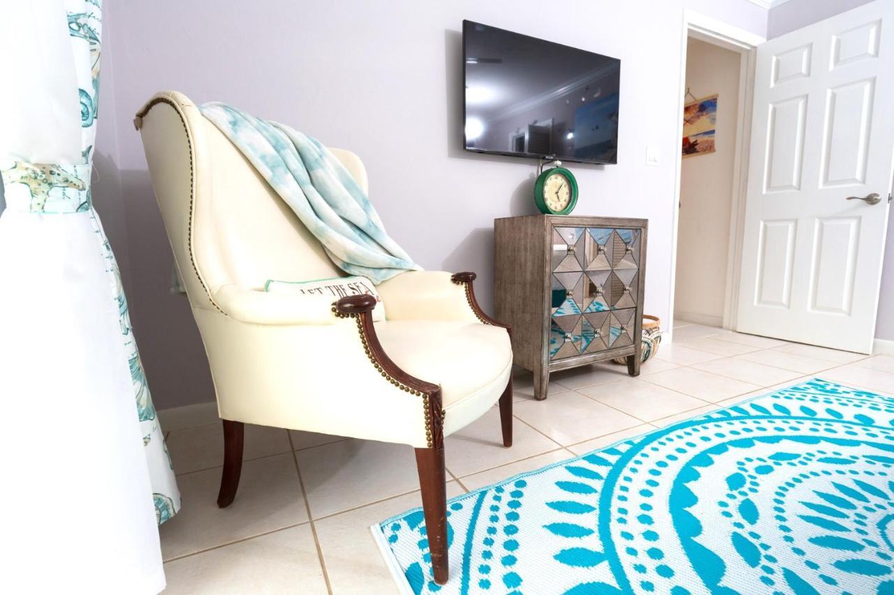 In The Heart Of Naples, Suite With Lake & Pool Exterior foto
