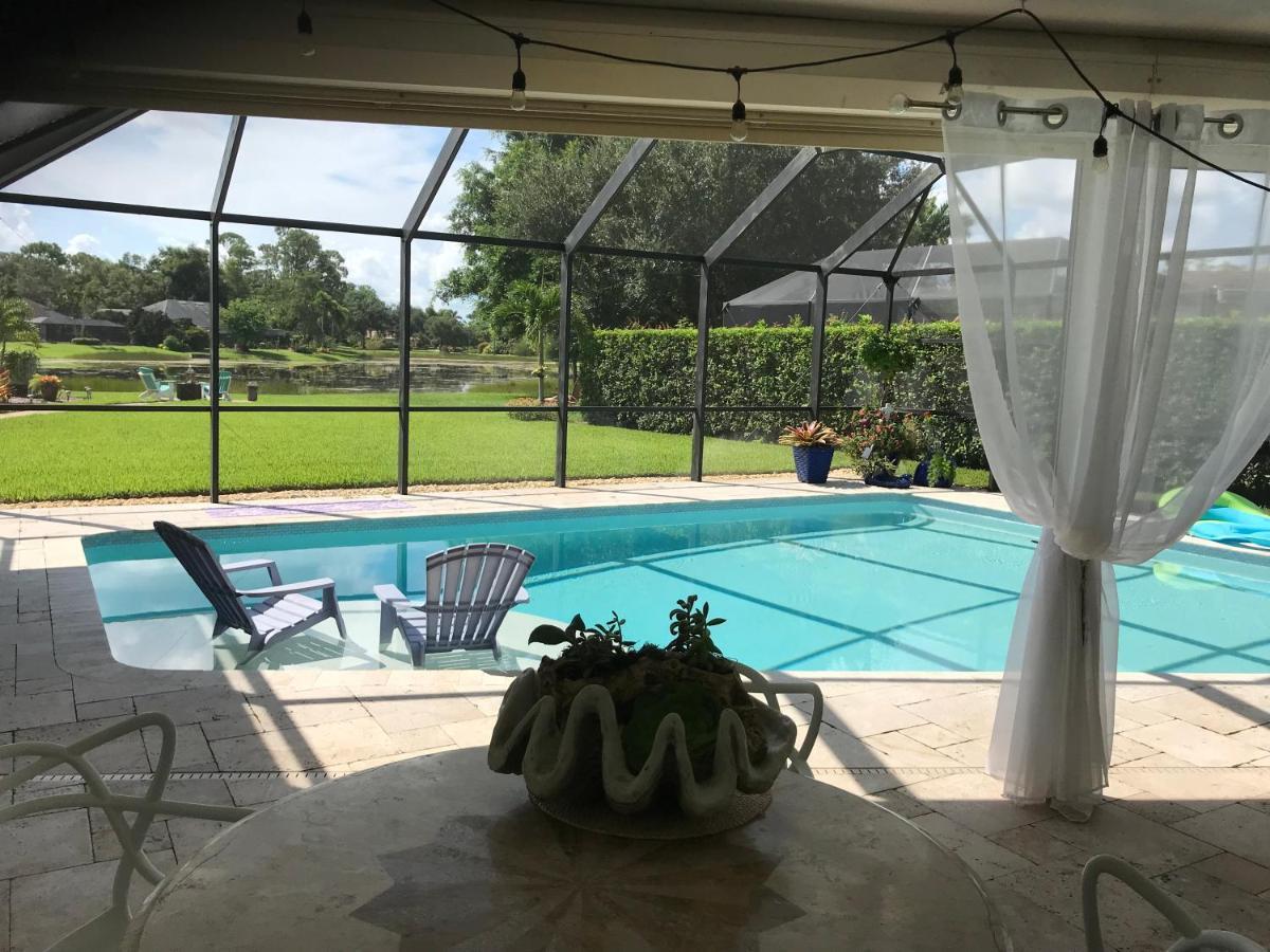 In The Heart Of Naples, Suite With Lake & Pool Exterior foto